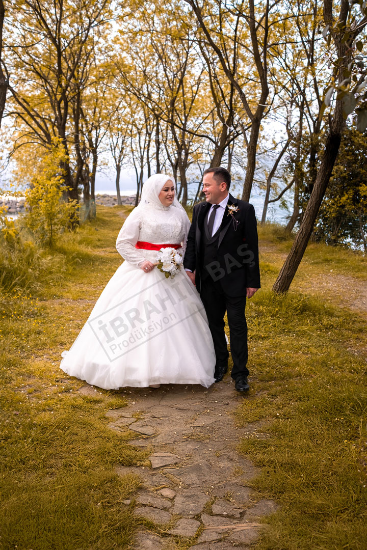 _DSF8411-topaz-face-sharpen-denoise